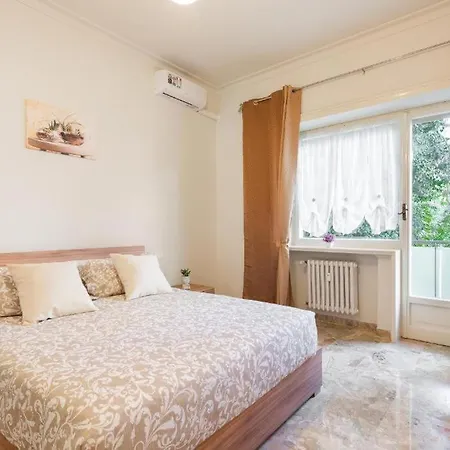 Masa Holidays House Vatican Apartamento *