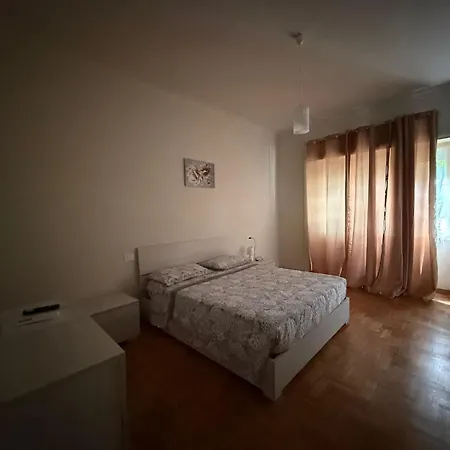 Masa Holidays House Vatican Apartamento